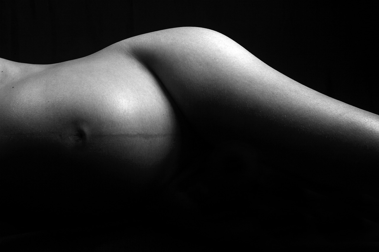 stomach, pregnancy, pregnant, gestation, black and white, woman, body, female